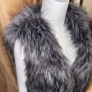 Michael Kors Faux Fur Vest M